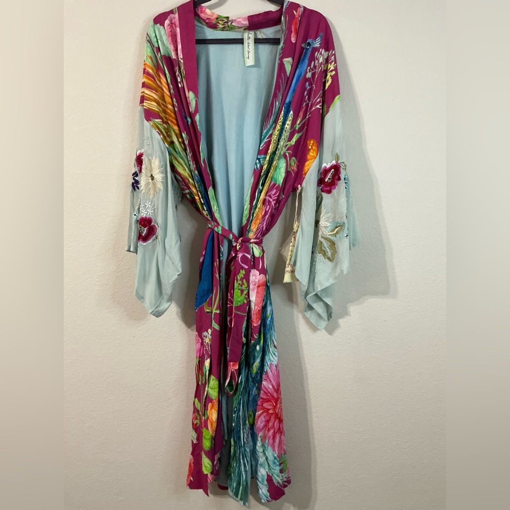 Aratta Silent Journey Kimono Robe Peacock Floral Print pearl embroidered Small - Picture 7 of 16